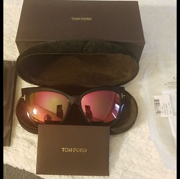 Tom Ford Accessories - Tom Ford Anoushka oversized sunnies